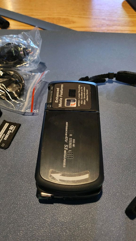 소니 사이버샷 dsc-m1 팝니다 이미지