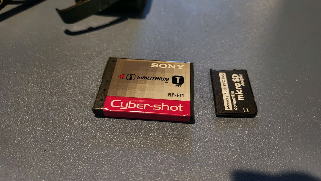 소니 사이버샷 dsc-m1 팝니다 이미지
