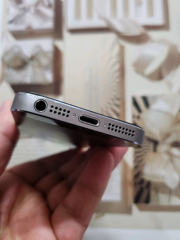 iPhone5s 아이폰5s 스그 16G 상태양호 이미지