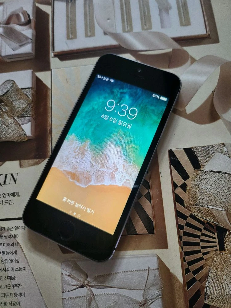 iPhone5s 아이폰5s 스그 16G 상태양호 이미지