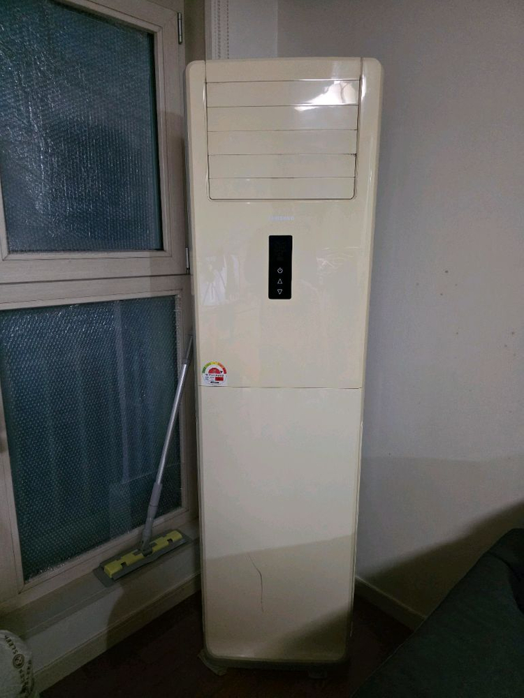 에어컨 삼성 스탠드 AF-CZ153B(실외기 철거 돼 있음) 이미지
