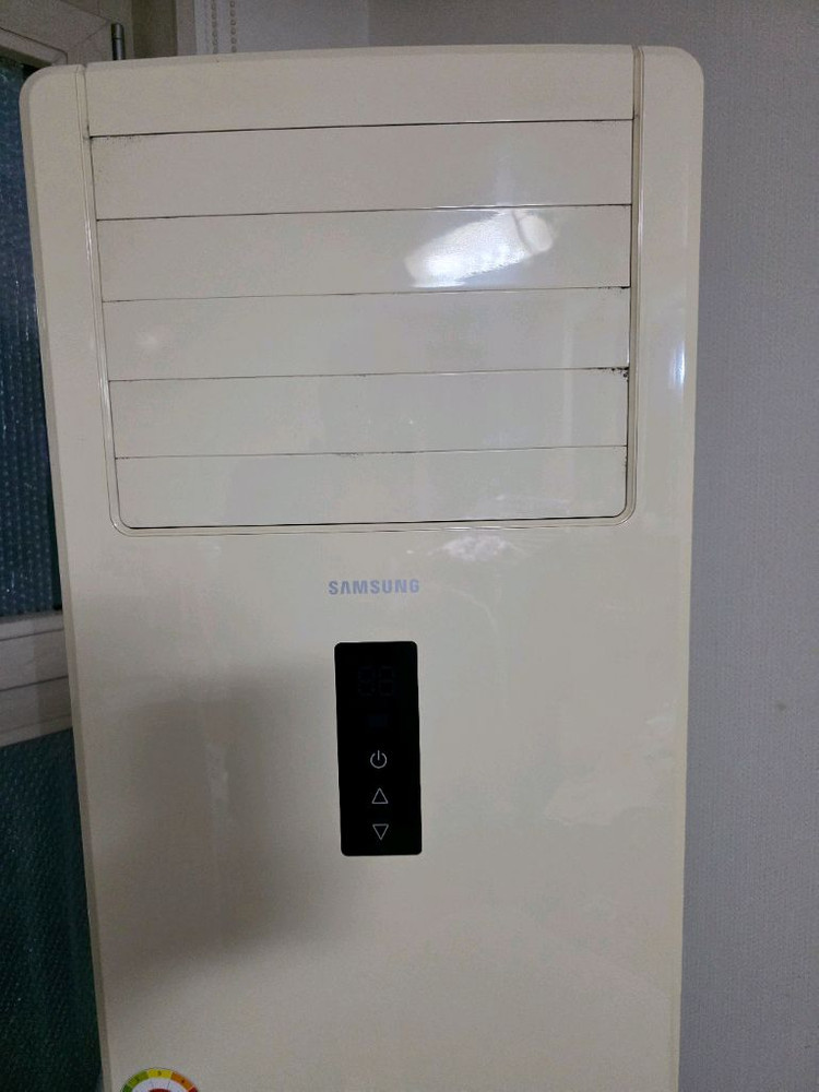 에어컨 삼성 스탠드 AF-CZ153B(실외기 철거 돼 있음) 이미지