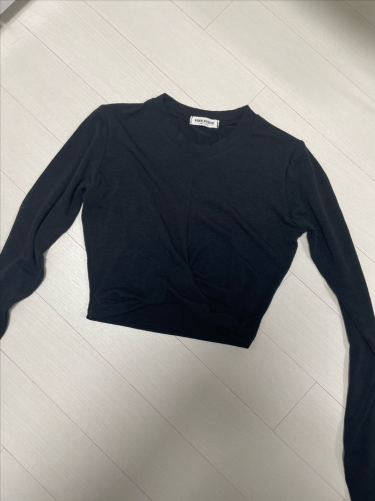 새제품) 꼬임크롭티 만삭촬영 필라테스 이미지