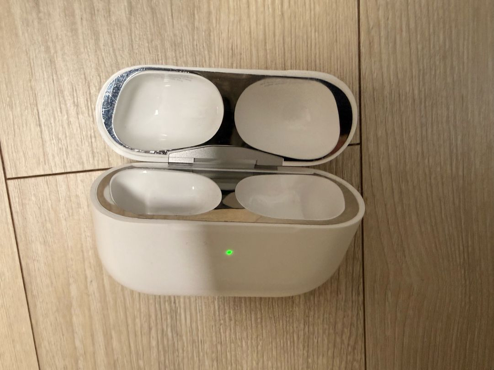 애어팟 프로2 본체 이미지