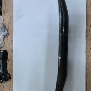 MTB 카본 본트래거 자전거 핸들바입니다 이미지