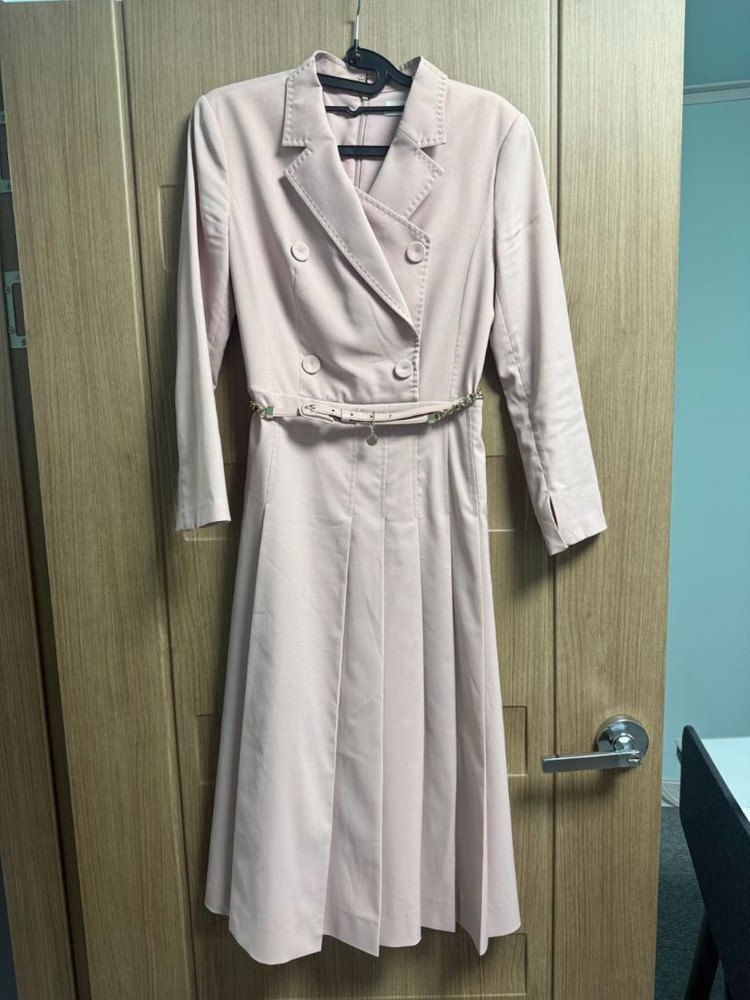 미샤 분홍원피스 이미지