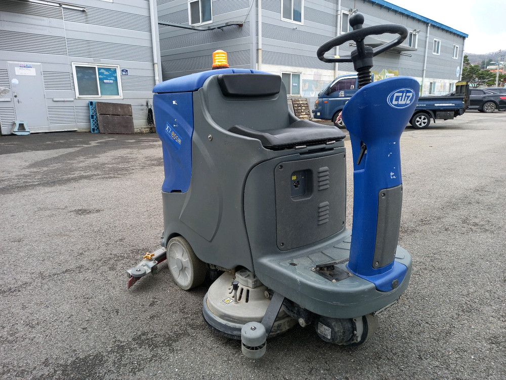 바닥청소차, 습식청소차 x7 34인치급 이미지