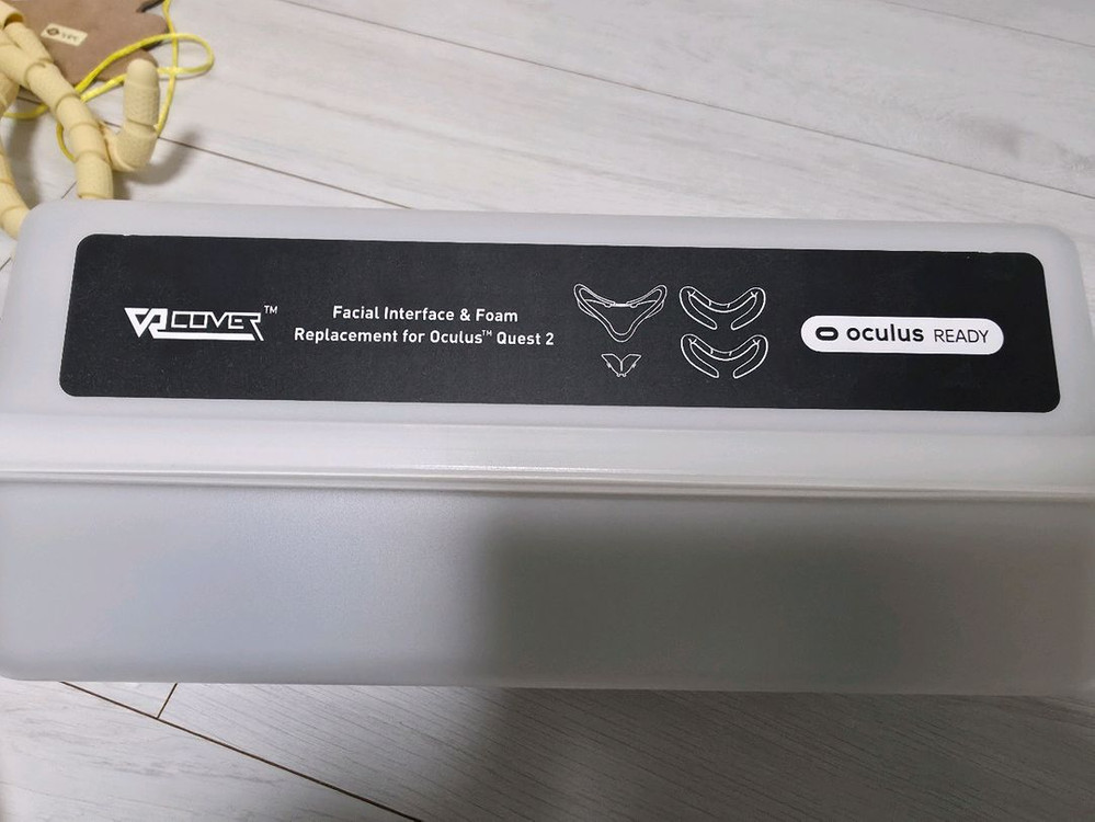 오큘러스 메타 퀘스트2 64GB 이미지