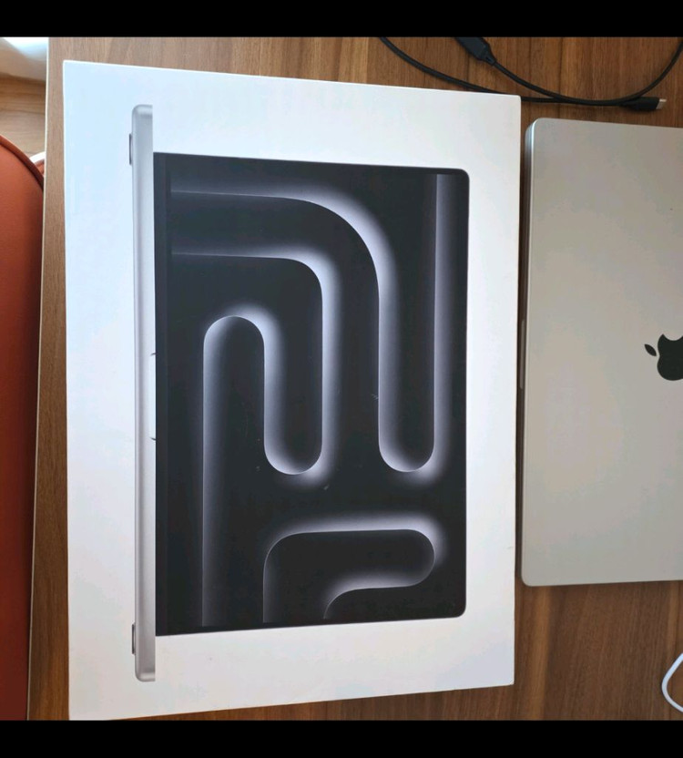 M4 max airport max ipad11 m3 magic mouse 이미지