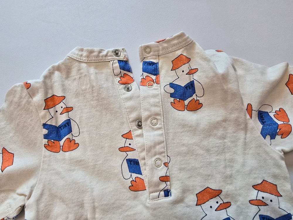 타이니코튼 바디수트 18m, 양말 2-4y 일괄 판매 이미지