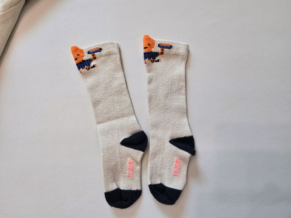 타이니코튼 바디수트 18m, 양말 2-4y 일괄 판매 이미지