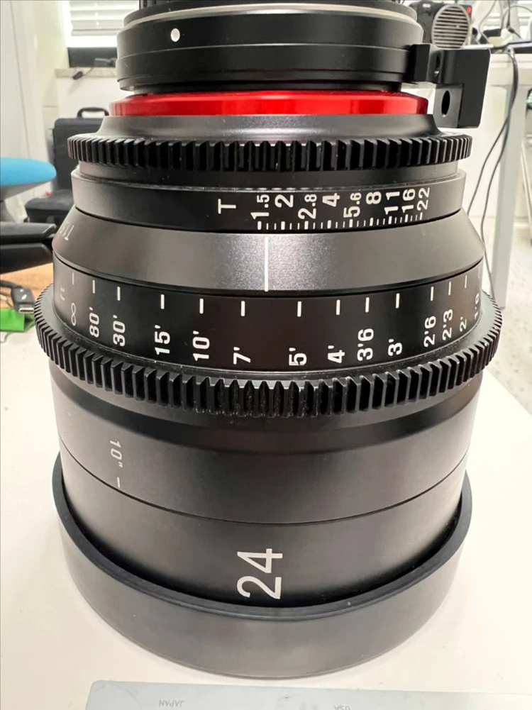 24mm 삼양 시네렌즈 ef 용 이미지