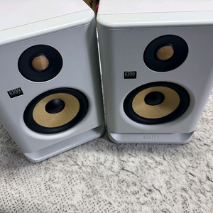 KRK ROKIT5 G4 모니터스피커 1조 판매 RP5 G4 로킷5 이미지