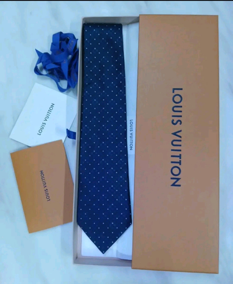 [새상품급] 루이비통 코발트 블루 모노그램 넥타이 (샤넬 구찌 프라다 펜디 에르메스 디올) 이미지