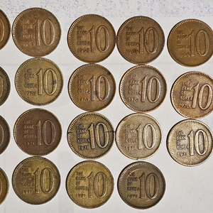 10원(67~72),100원 (82. 74)희귀동전 이미지