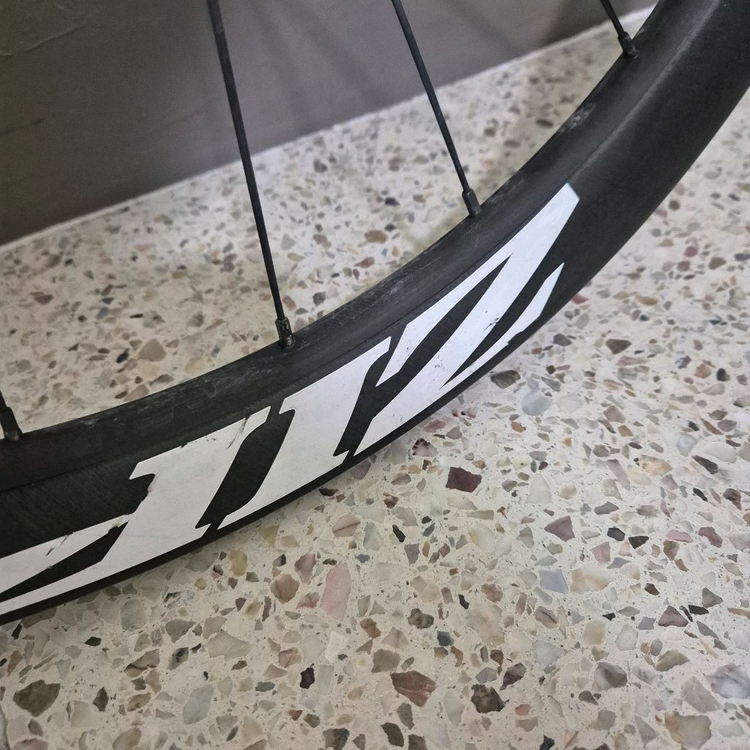 짚 zipp 302 디스크브레이크 휠셋 이미지