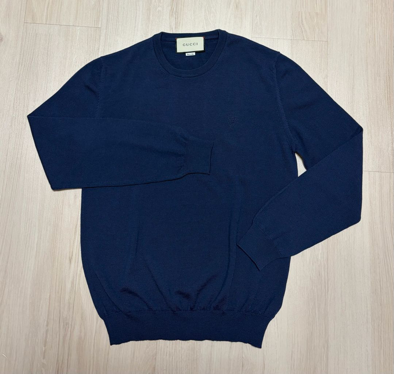 새상품급)구찌.GUCCI.울100%.얇은니트.스웨터.울니트.명품.남자명품.남자니트.네이비.잉크블루.95.100.M 이미지