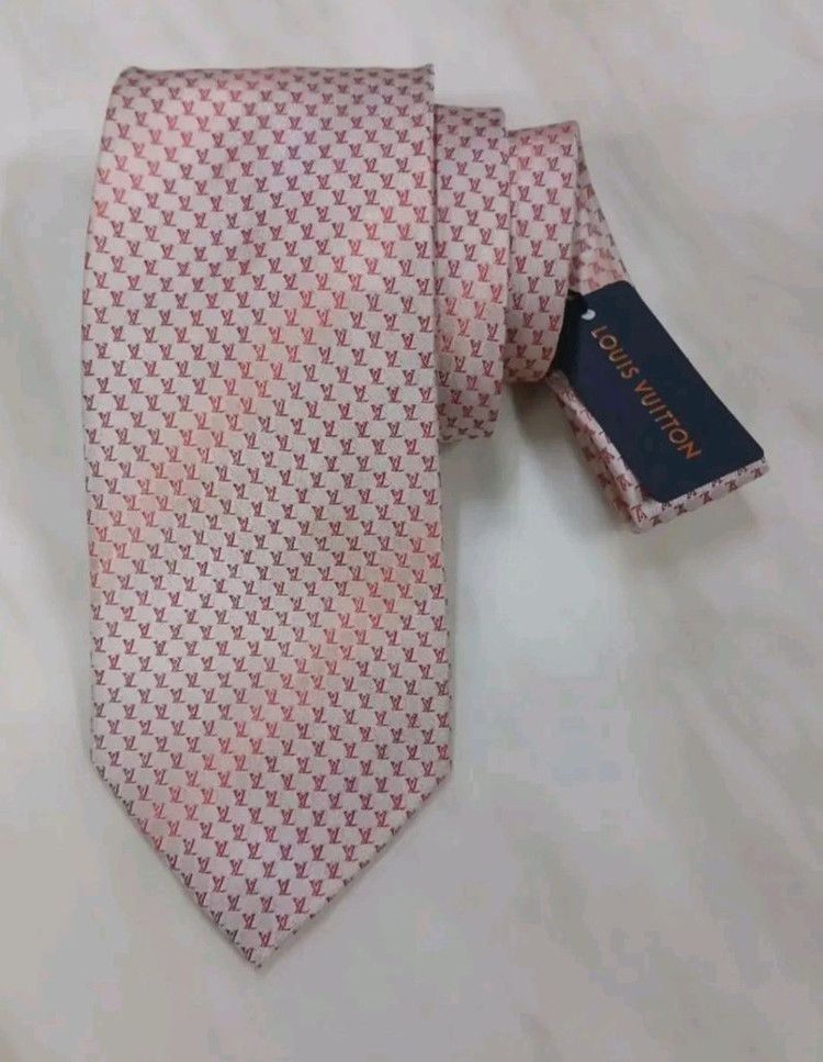 [새상품급] 루이비통 모노그램 넥타이 (샤넬 구찌 프라다 펜디 에르메스 디올) 이미지