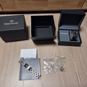 21.12월 태그호이어 아쿠아레이서 오토 43미리 흑판 팝니다. 이미지