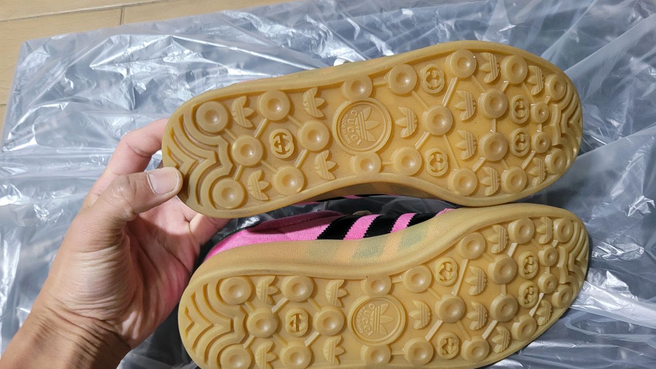 신발정리 아디다스 구찌 콜라보 가젤 핑크 사이즈 240 실내실착2회 이미지