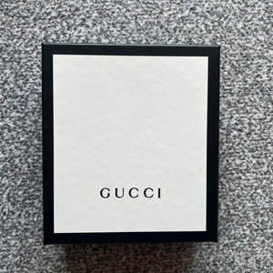 미사용 새제품 구찌 남성 반지갑형 머니클립 판매합니다 이미지