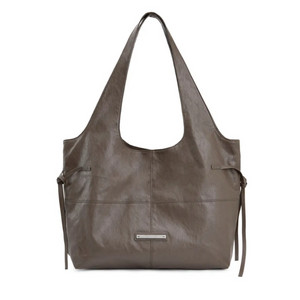 마뗑킴 빅백 SIDE STRING LEATHER BIG SHOULDER BAG IN BROWN 이미지