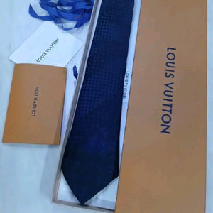 [정품] 루이비통 코발트 블루 모노그램 넥타이 (샤넬 프라다 펜디 구찌 디올 에르메스) 이미지