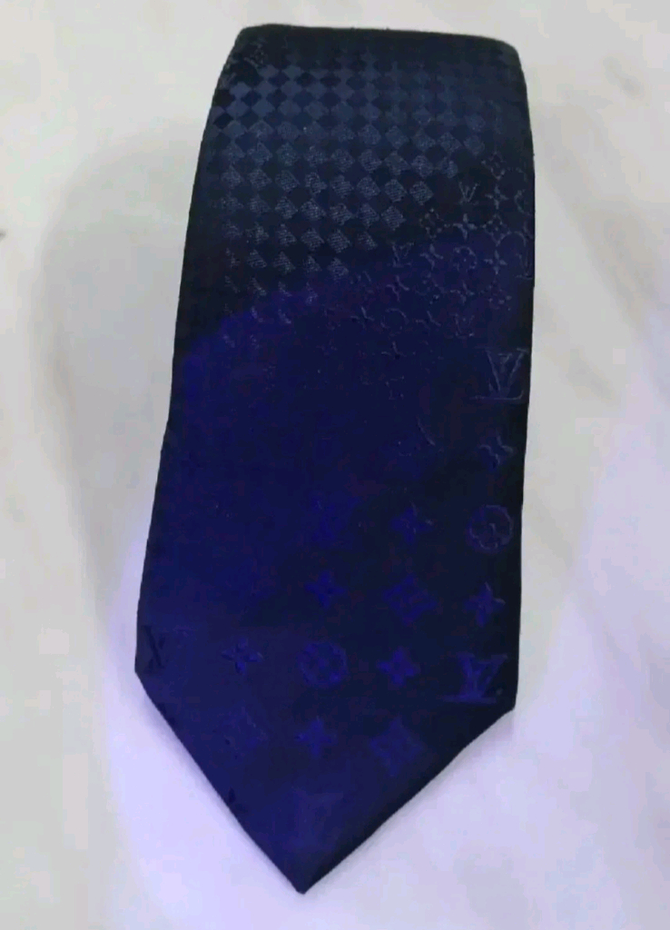 [정품] 루이비통 코발트 블루 모노그램 넥타이 (샤넬 프라다 펜디 구찌 디올 에르메스) 이미지