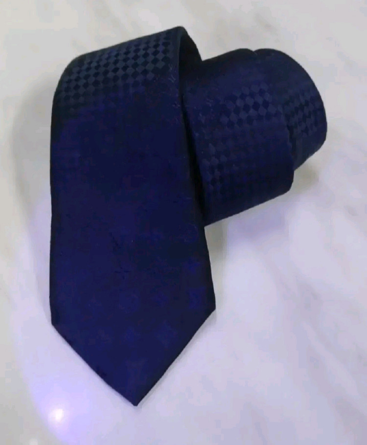 [정품] 루이비통 코발트 블루 모노그램 넥타이 (샤넬 프라다 펜디 구찌 디올 에르메스) 이미지