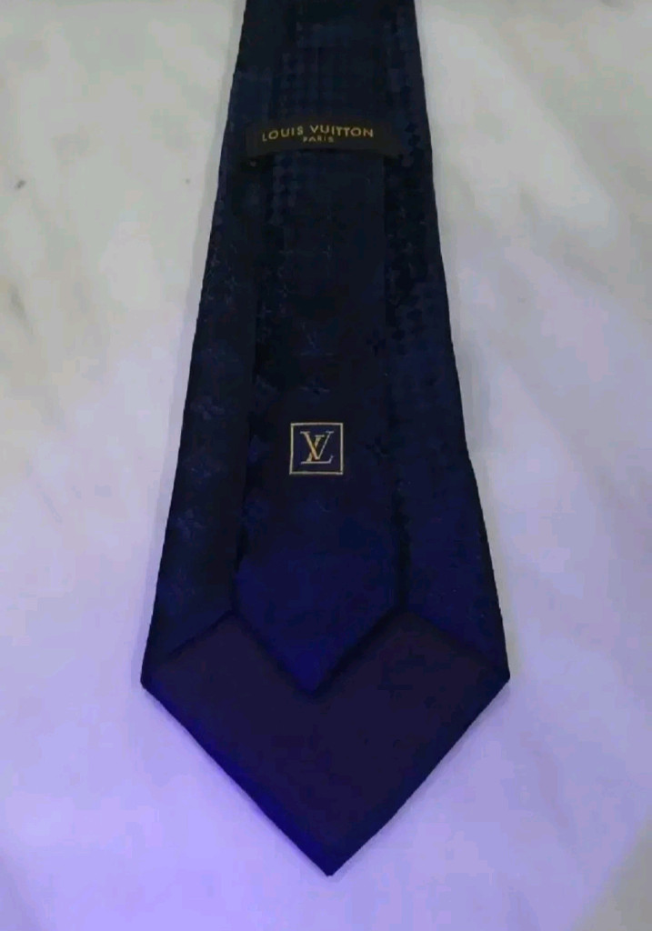 [정품] 루이비통 코발트 블루 모노그램 넥타이 (샤넬 프라다 펜디 구찌 디올 에르메스) 이미지