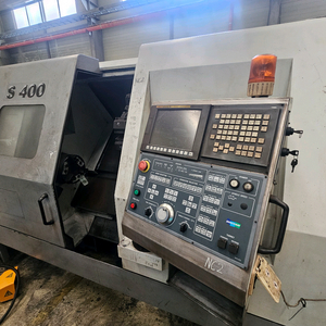 2007년식 두산 S400 12인치 CNC 선반 판매합니다 이미지