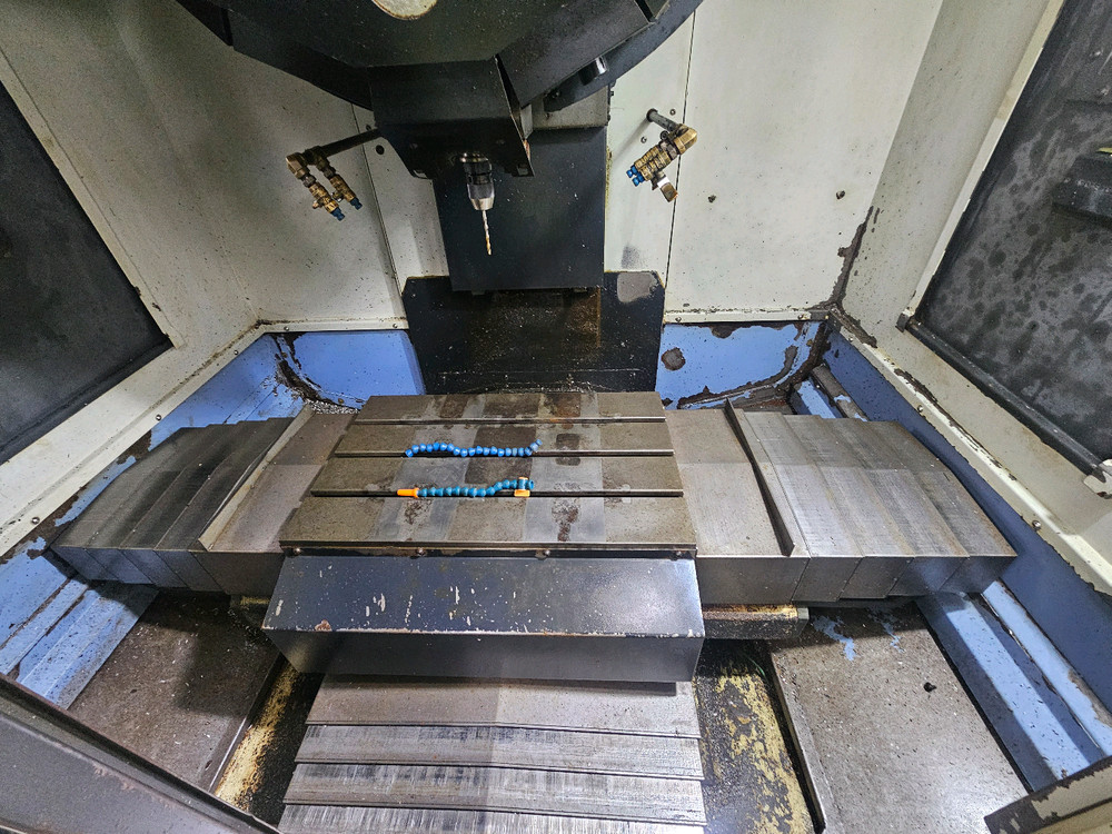 2011년 두산 DT400 탭핑센터 저렴하게드려요 이미지