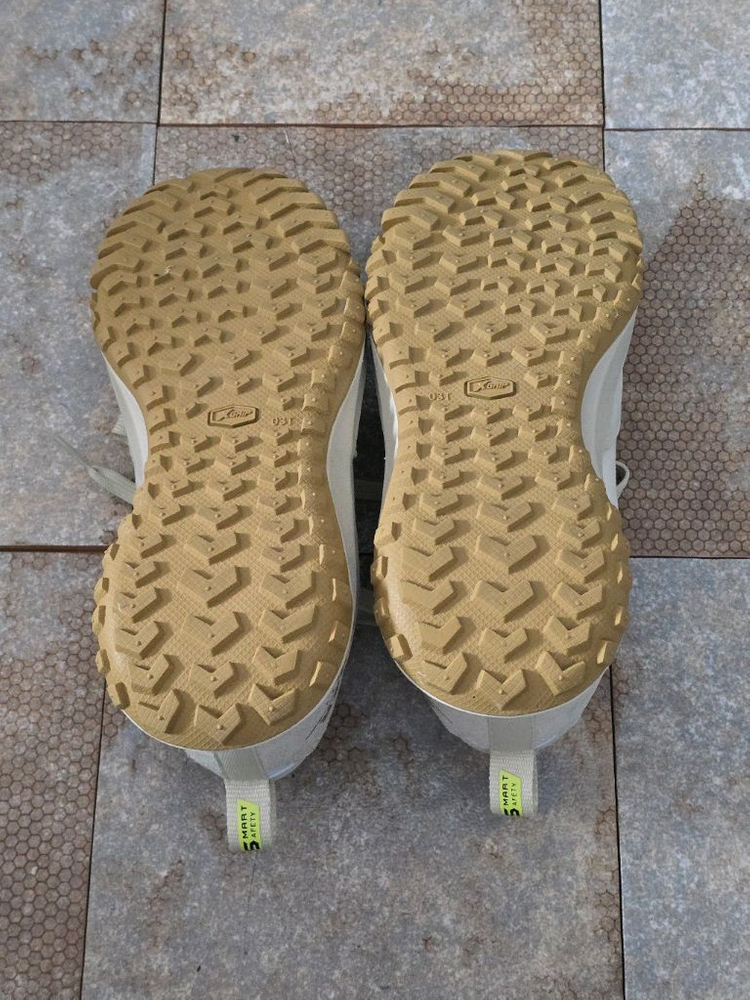 (235)아이더 안전화 작업화 이미지