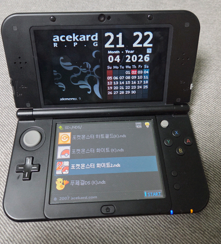 닌텐도 new 3ds xl 썬문에디션 128gb + 게임칩 이미지