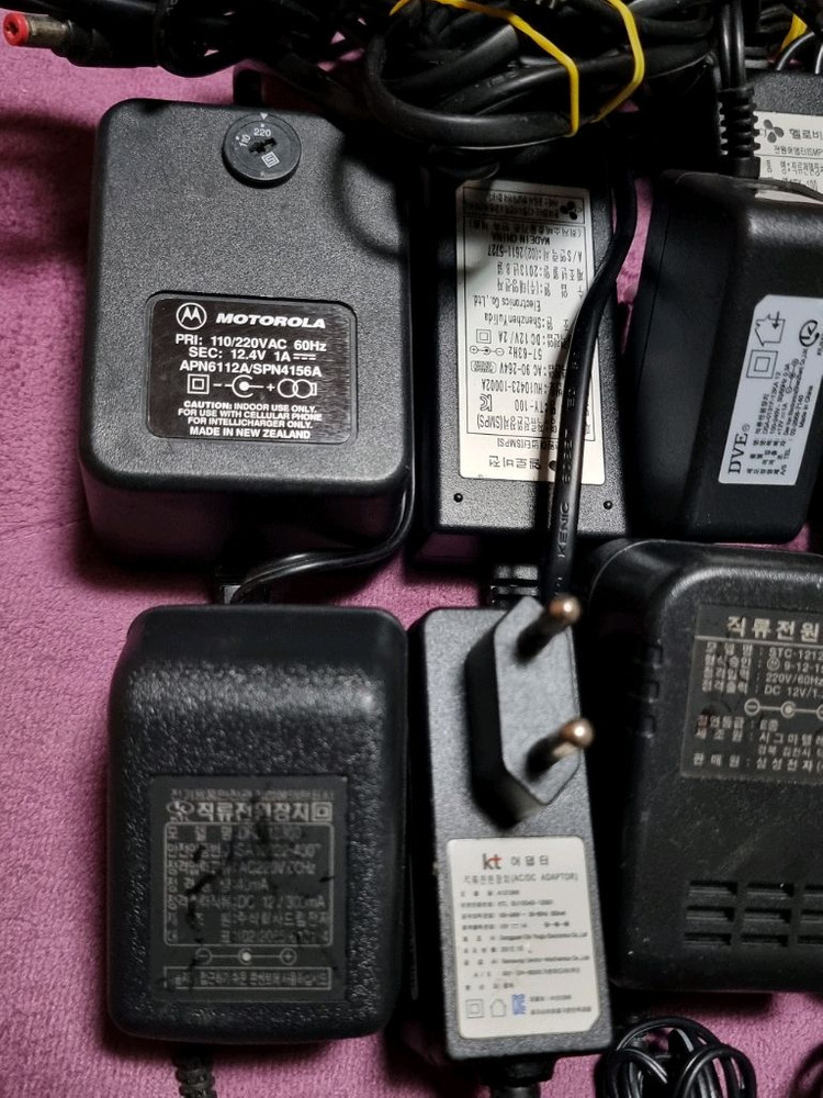 12v 어댑터 16개 판매합니다 이미지