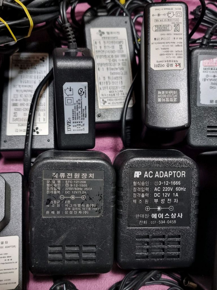 12v 어댑터 16개 판매합니다 이미지