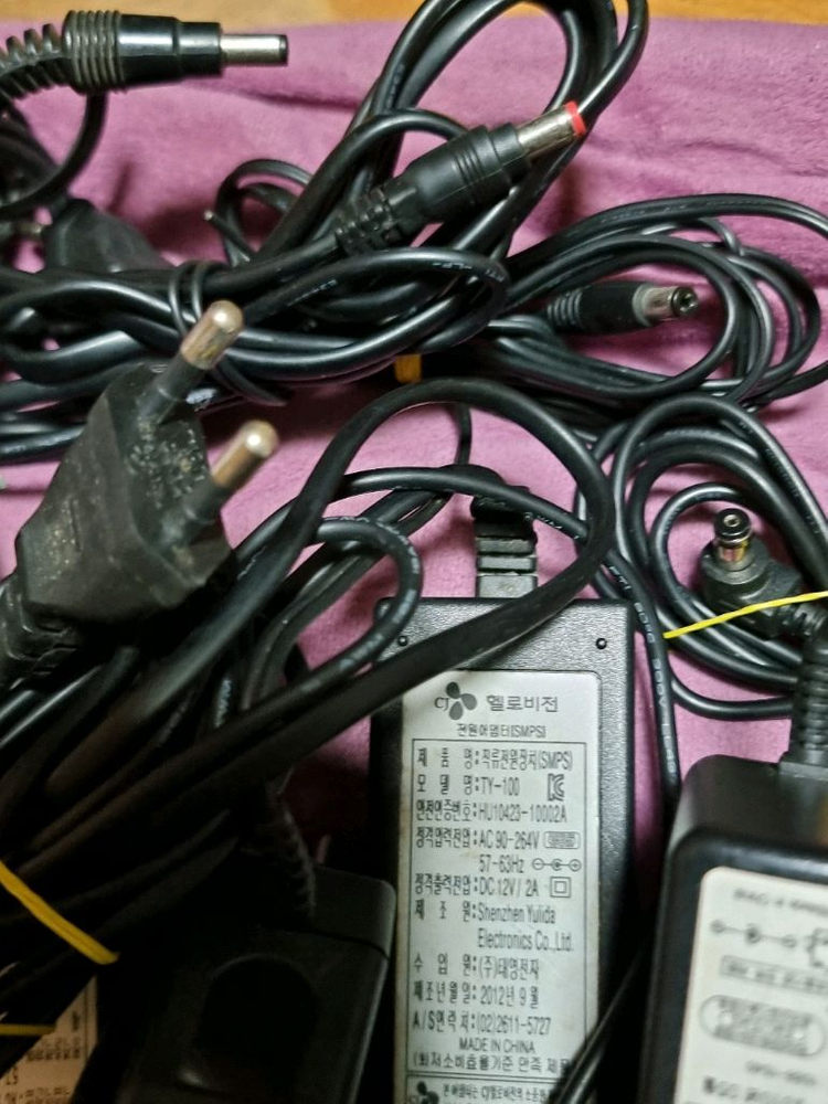 12v 어댑터 16개 판매합니다 이미지