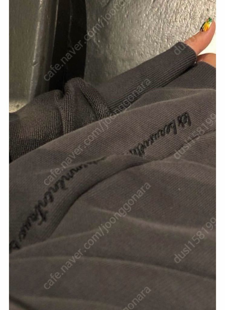 (새상품)예지스 코스모폴리탄줄라이 자수스웻셔츠 맨투맨 잉키블랙 오르 드주이 오뮤 매니모어몽 11am 라밤바룸 이미지