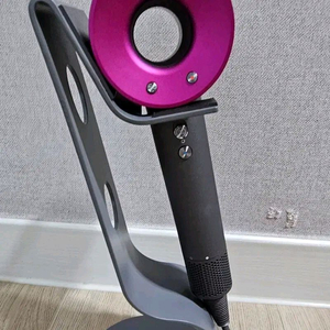 다이슨 드라이기 이미지