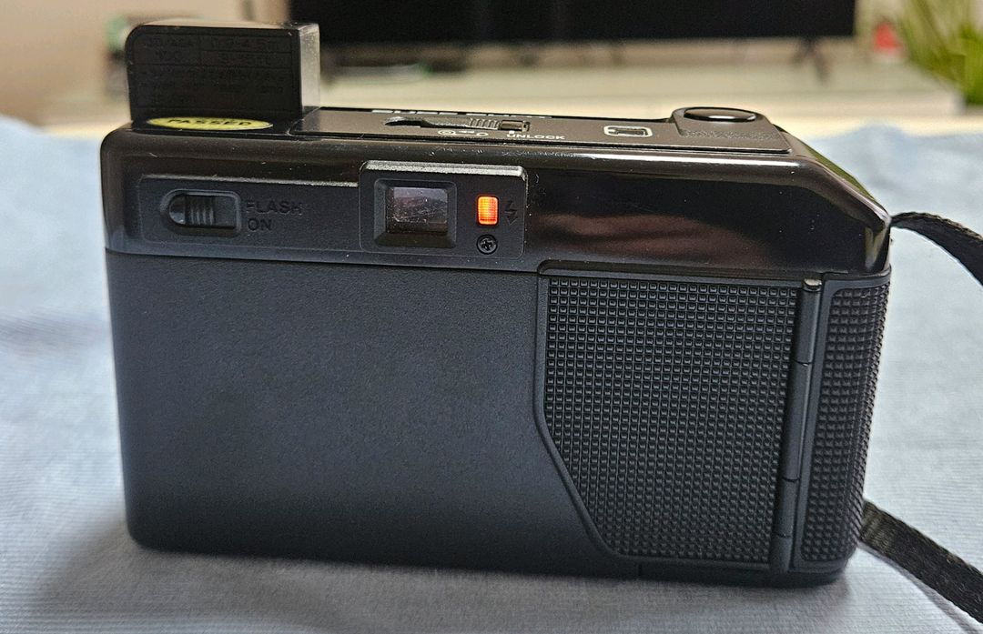 케논 오토보이 2 필름 카메라 이미지