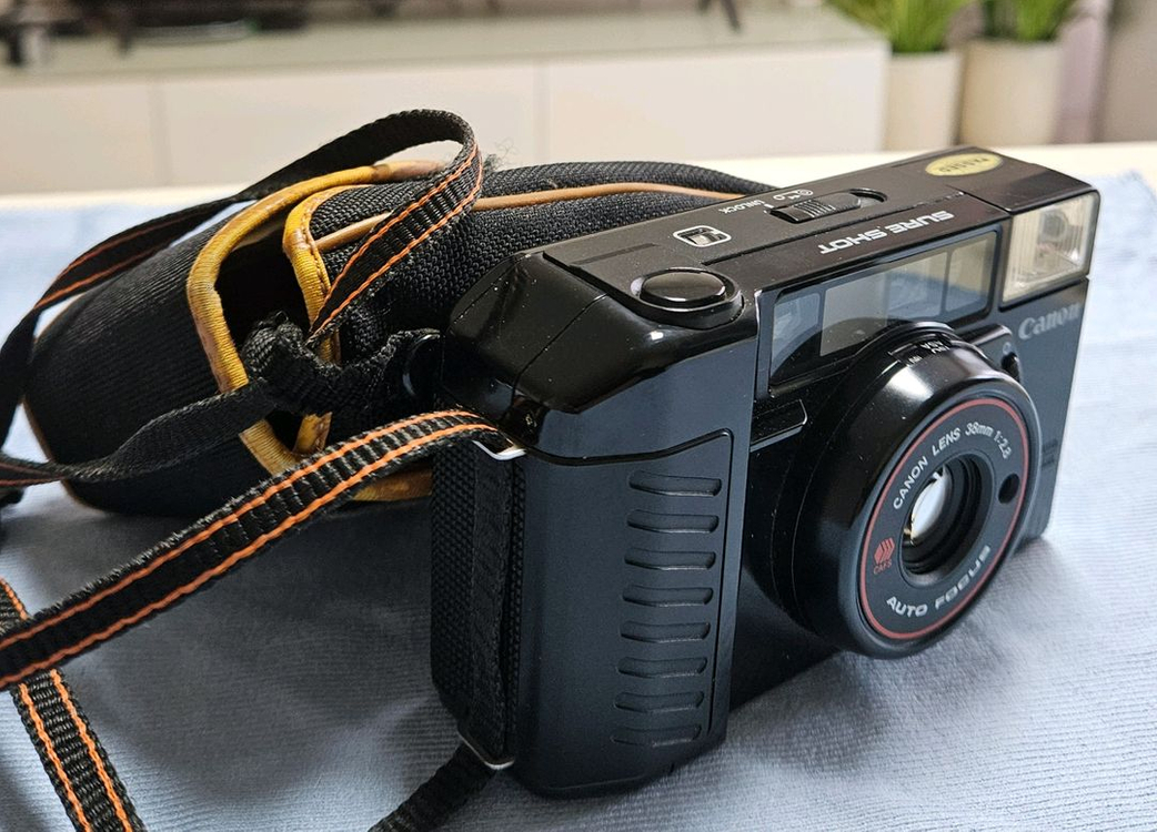 케논 오토보이 2 필름 카메라 이미지