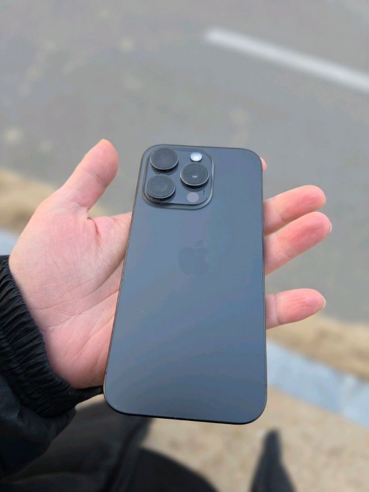 아이폰 15프로 512기가 블랙티타늄 이미지