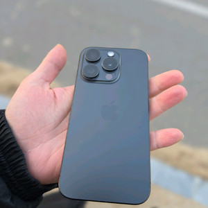 아이폰 15프로 512기가 블랙티타늄 이미지