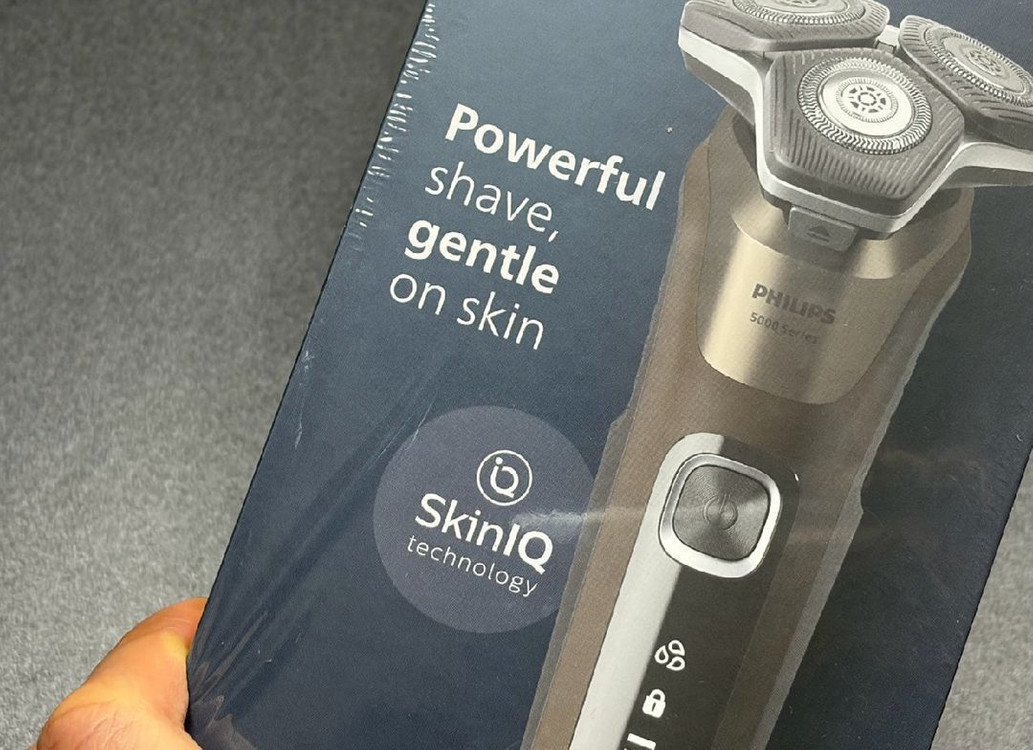 [미개봉] 필립스 전기면도기 스킨큐 skinQ 5000시리즈 S5886/31 이미지