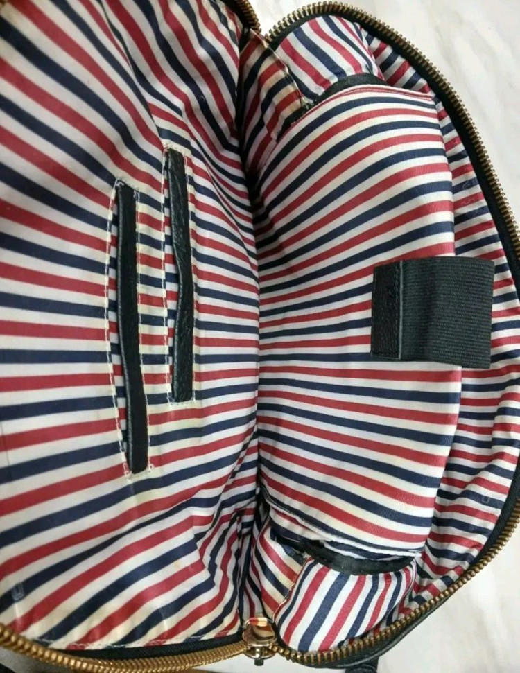 [정품 파격가 남여공용] 톰브라운 가죽 백팩 가방 (루이비통 프라다 구찌 디올 펜디 에르메스 샤넬) 이미지