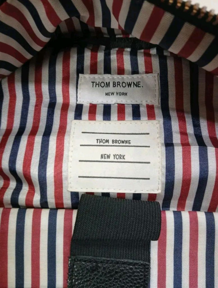 [정품 파격가 남여공용] 톰브라운 가죽 백팩 가방 (루이비통 프라다 구찌 디올 펜디 에르메스 샤넬) 이미지