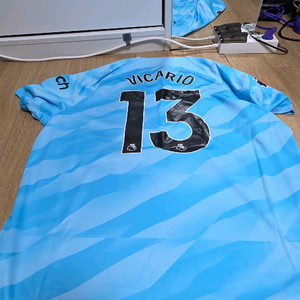2324 나이키 토트넘 골키퍼 비카리오 13 xxl 레플리카 유니폼 팝니다 이미지