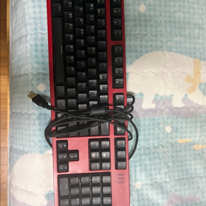게이밍 기계식 키보드 이미지