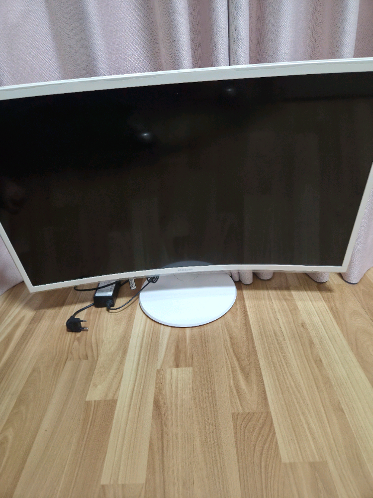 삼성전자 C32F391 fhd 모니터 32인치 판매합니다 이미지