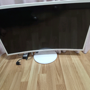 삼성전자 C32F391 fhd 모니터 32인치 판매합니다 이미지